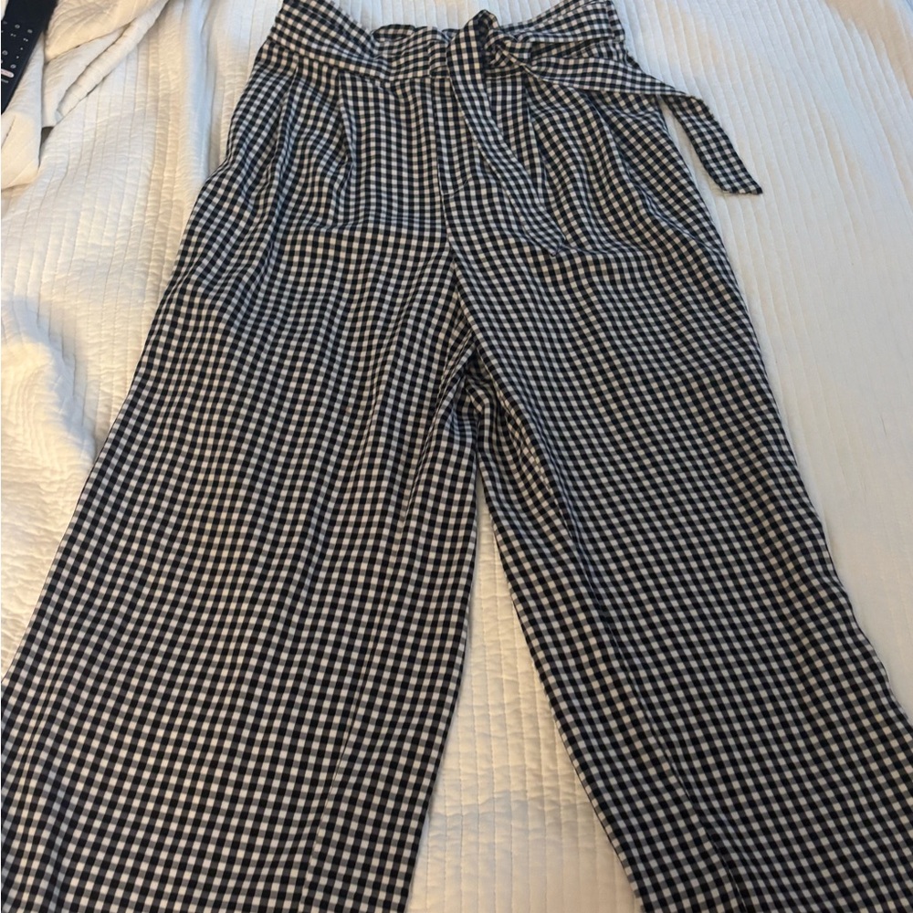 Philosophy Black and White Wide Leg cropped pants